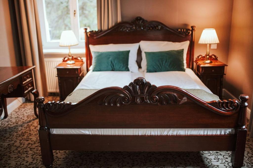Hotel Debowy Biowellness & Spa Gory Sowie Bielawa  Buitenkant foto